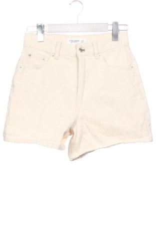 Pantaloni scurți de femei Pull&Bear, Mărime XS, Culoare Ecru, Preț 96,24 Lei, #136630269