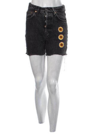 Damskie szorty Pull&Bear, Rozmiar S, Kolor Szary, Cena 52,03 zł, #136702426