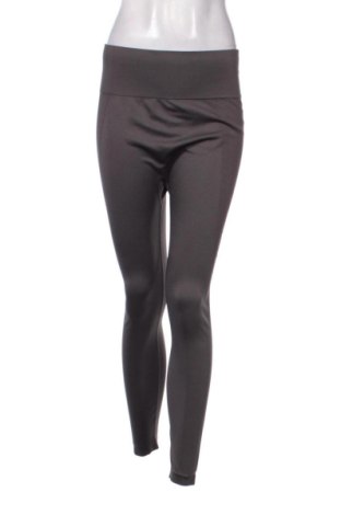 Дамски клин Primark, Размер XL, Цвят Черен, Цена 7,15 €, #136708195