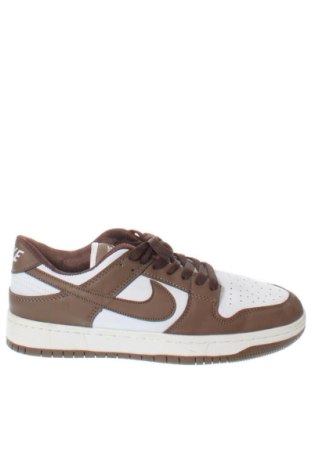 Obuwie damskie Nike, Rozmiar 42, Kolor Kolorowy, Cena 311,99 zł, #136763203