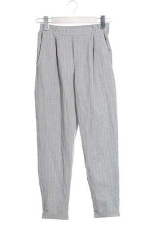 Pantaloni de femei Bershka, Mărime XS, Culoare Gri, Preț 38,99 Lei, #136724710