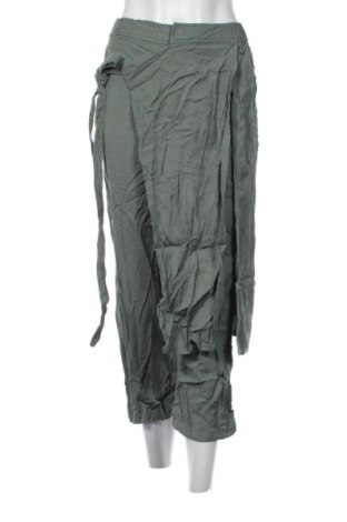 Дамски панталон Zara, Размер S, Цвят Зелен, Цена 12,78 €, #136732227