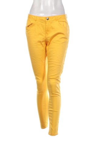 Damenhose Terranova, Größe L, Farbe Gelb, Preis 5,99 €, #136742977