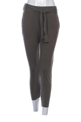 Pantaloni de femei Zara, Mărime S, Culoare Verde, Preț 80,99 Lei, #136767351