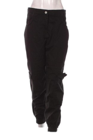 Pantaloni de femei Bershka, Mărime M, Culoare Negru, Preț 78,20 Lei, #136767730