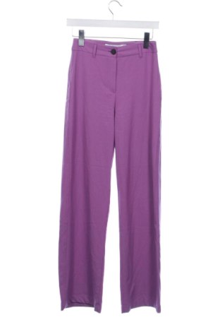 Pantaloni de femei Bershka, Mărime XS, Culoare Mov, Preț 64,99 Lei, #136689408