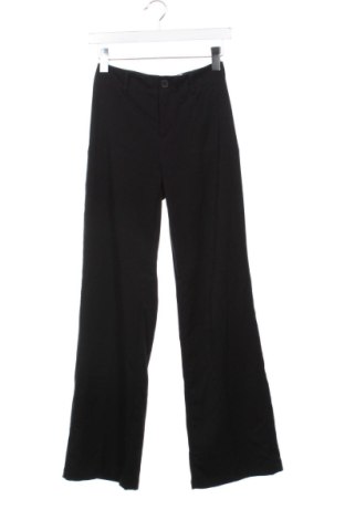 Damskie spodnie Bershka, Rozmiar XS, Kolor Czarny, Cena 46,99 zł, #136691037