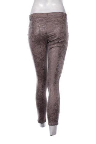 Pantaloni de femei Denim 1982, Mărime M, Culoare Mov deschis, Preț 91,99 Lei
