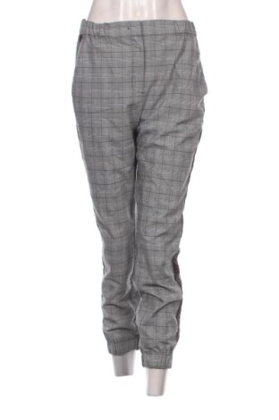Pantaloni de femei Hallhuber, Mărime M, Culoare Multicolor, Preț 165,39 Lei, #136686746