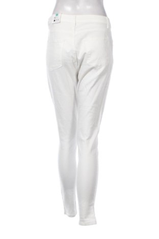 Дамски панталон Janina, Размер XL, Цвят Бял, Цена 24,03 €