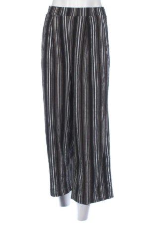 Női nadrág Maxi Blue, Méret L, Szín Sokszínű, Ár 7 499 Ft, #136684254