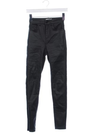 Dámske nohavice Pull&Bear, Veľkosť XXS, Farba Čierna, Cena  15,00 €, #136672283