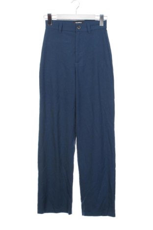 Damskie spodnie Pull&Bear, Rozmiar XXS, Kolor Niebieski, Cena 80,38 zł, #136701810