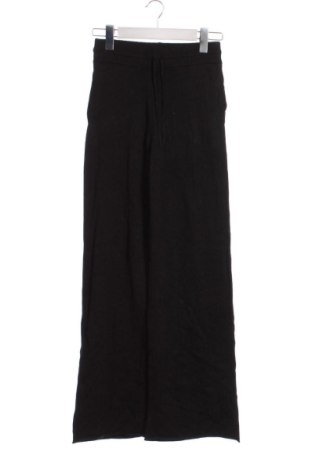 Damskie spodnie Stradivarius, Rozmiar XS, Kolor Czarny, Cena 76,99 zł, #136699788