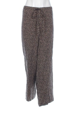 Damskie spodnie Essence, Rozmiar 5XL, Kolor Kolorowy, Cena 92,00 zł, #136768597