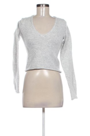 Pulover de femei Bershka, Mărime S, Culoare Gri, Preț 91,99 Lei
