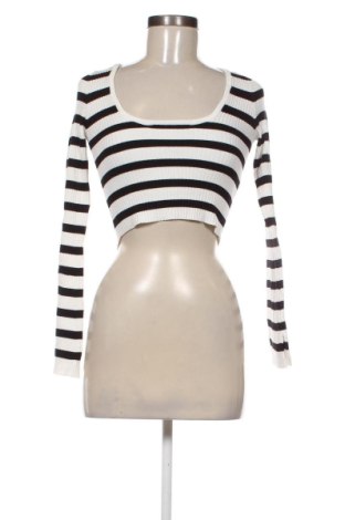 Damski sweter Bershka, Rozmiar M, Kolor Kolorowy, Cena 78,99 zł, #136688385