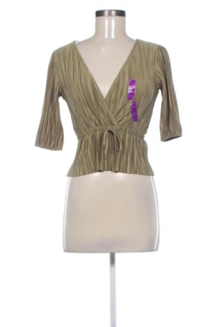 Damski top Stradivarius, Rozmiar XS, Kolor Zielony, Cena 126,00 zł, #136689909