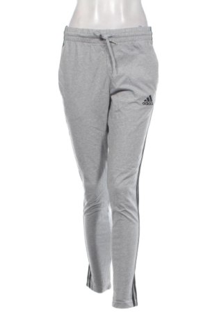 Дамско спортно долнище Adidas, Размер M, Цвят Сив, Цена 18,40 €, #136754820