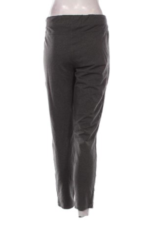 Дамско спортно долнище Essentiel, Размер XL, Цвят Сив, Цена 21,47 €