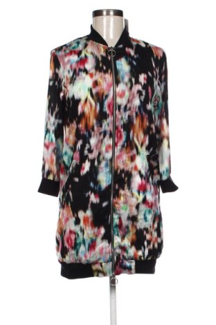 Дамско яке Bershka, Размер S, Цвят Многоцветен, Цена 19,94 €, #136733756