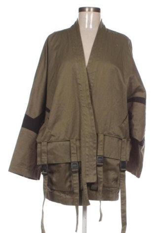 Дамско яке Bershka, Размер M, Цвят Зелен, Цена 23,51 €, #136688529