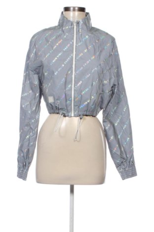 Dámská bunda  Bershka, Velikost M, Barva Šedá, Cena  729,00 Kč, #136703497