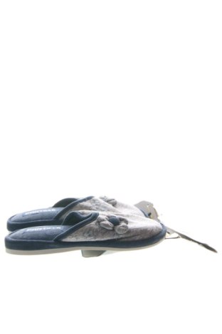 Papuci de casă Unbranded, Mărime 35, Culoare Argintiu, Preț 82,63 Lei, #136650447