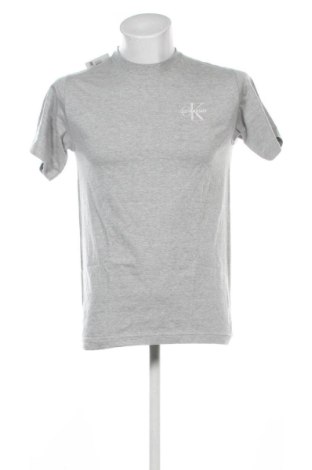 Férfi póló Calvin Klein, Méret M, Szín Szürke, Ár 8 279 Ft, #136734988