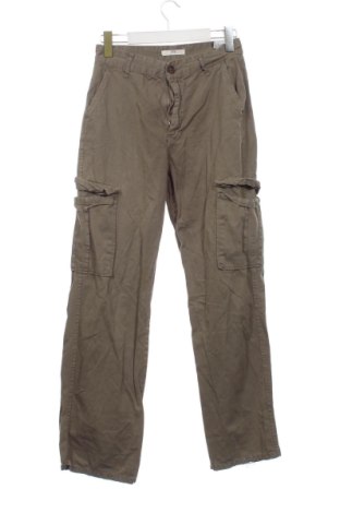 Férfi nadrág Stradivarius, Méret S, Szín Zöld, Ár 8 251 Ft, #136683461