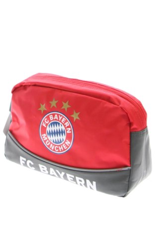 Несесер FC Bayern Munchen, Цвят Многоцветен, Цена 13,80 €, #136735006