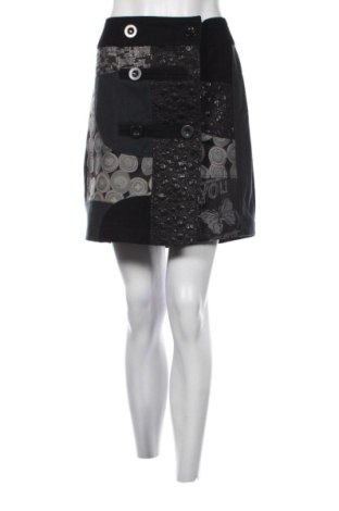 Spódnica Desigual, Rozmiar L, Kolor Czarny, Cena 160,75 zł, #136710240