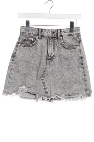 Spódnica Bershka, Rozmiar XS, Kolor Szary, Cena 80,38 zł, #136694118
