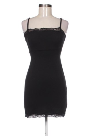 Kleid Bershka, Größe S, Farbe Schwarz, Preis 10,99 €, #136707589