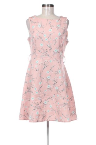 Kleid Trendyol, Größe M, Farbe Mehrfarbig, Preis 15,99 €, #136711752
