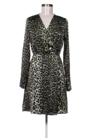 Рокля Vero Moda, Размер M, Цвят Многоцветен, Цена 6,64 €, #136716200