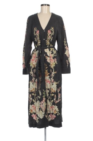 Рокля H&M, Размер S, Цвят Многоцветен, Цена 11,75 €, #136717288