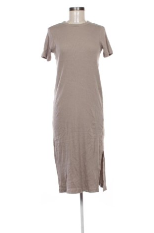Рокля H&M, Размер XS, Цвят Бежов, Цена 18,91 €, #136717519
