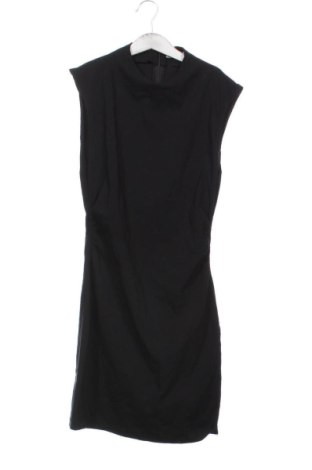 Kleid Bershka, Größe M, Farbe Schwarz, Preis 14,99 €, #136719413