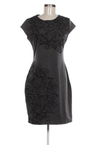 Φόρεμα Desigual, Μέγεθος L, Χρώμα Γκρί, Τιμή 45,99 €, #136731968