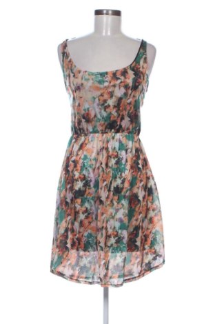 Rochie Pull&Bear, Mărime L, Culoare Multicolor, Preț 104,26 Lei, #136732025
