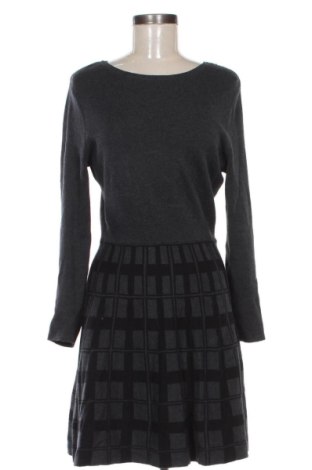 Φόρεμα Cynthia Rowley, Μέγεθος L, Χρώμα Γκρί, Τιμή 46,99 €, #136741024