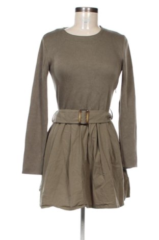 Sukienka Zara, Rozmiar M, Kolor Zielony, Cena 60,82 zł, #136741143