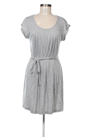 Kleid Edc By Esprit, Größe M, Farbe Grau, Preis 18,99 €, #136749776
