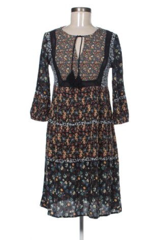 Рокля Pull&Bear, Размер M, Цвят Многоцветен, Цена 28,99 €, #136768085