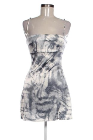 Šaty  Bershka, Velikost S, Barva Vícebarevné, Cena  566,00 Kč, #136695107