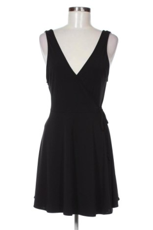 Ruha Bershka, Méret M, Szín Fekete, Ár 4 298 Ft, #136705123