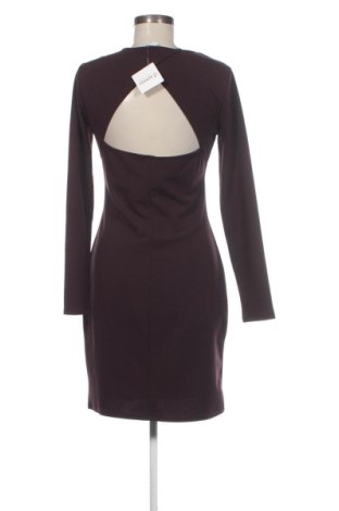 Rochie H&M, Mărime M, Culoare Roșu, Preț 123,99 Lei