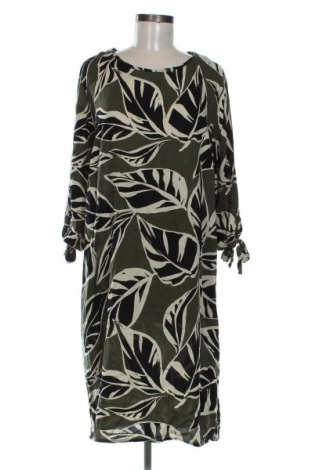 Kleid Hema, Größe L, Farbe Mehrfarbig, Preis 37,40 €, #136691224