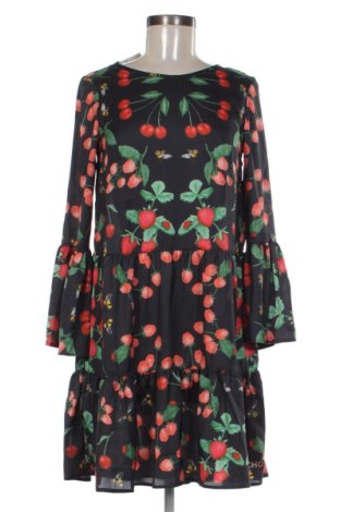 Kleid Mucho Gusto, Größe XS, Farbe Mehrfarbig, Preis 105,00 €, #136701938